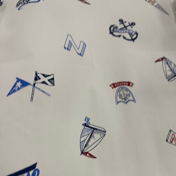 Nautica Men's Button Down Shirts - Picture 4 of 7